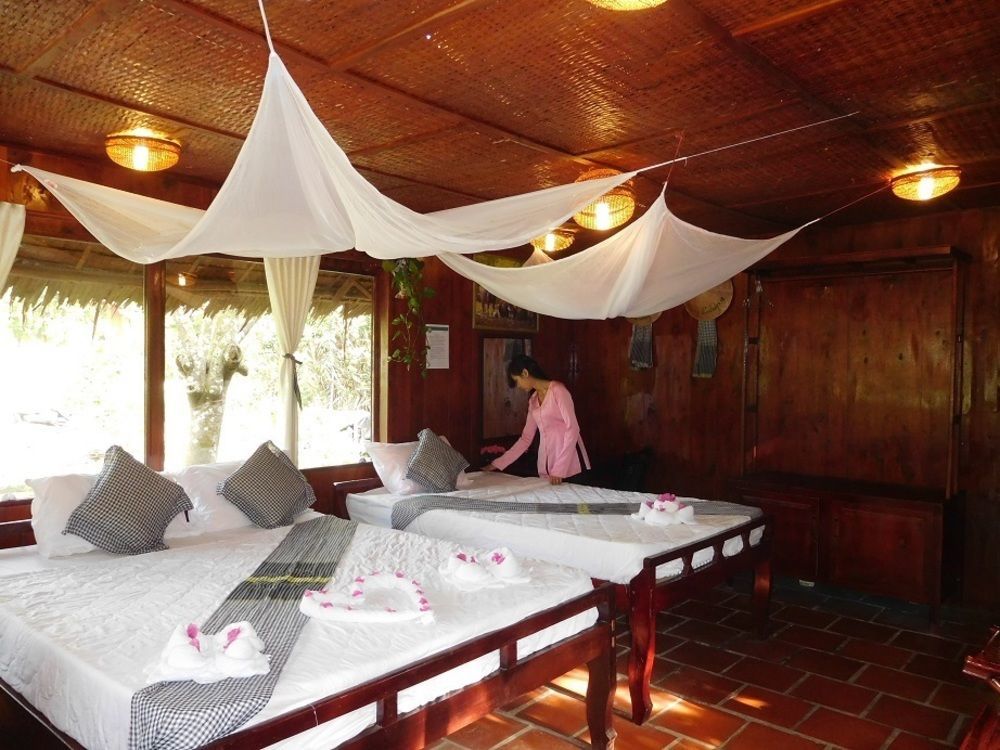 Mekong Ecolodge Cai Lay Exterior photo